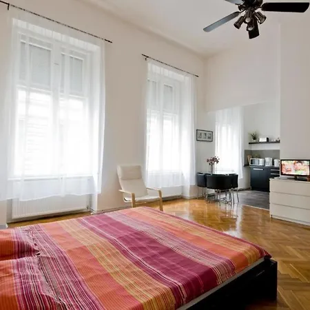 Appartement Balcony *